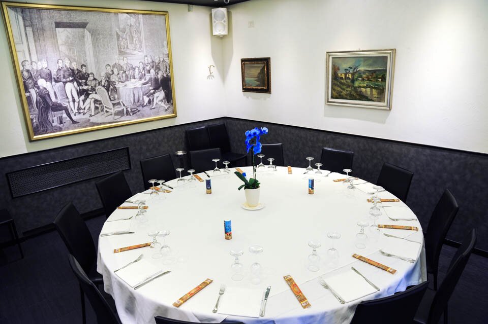 Sala-ristorante-pesce-milano-da-gino